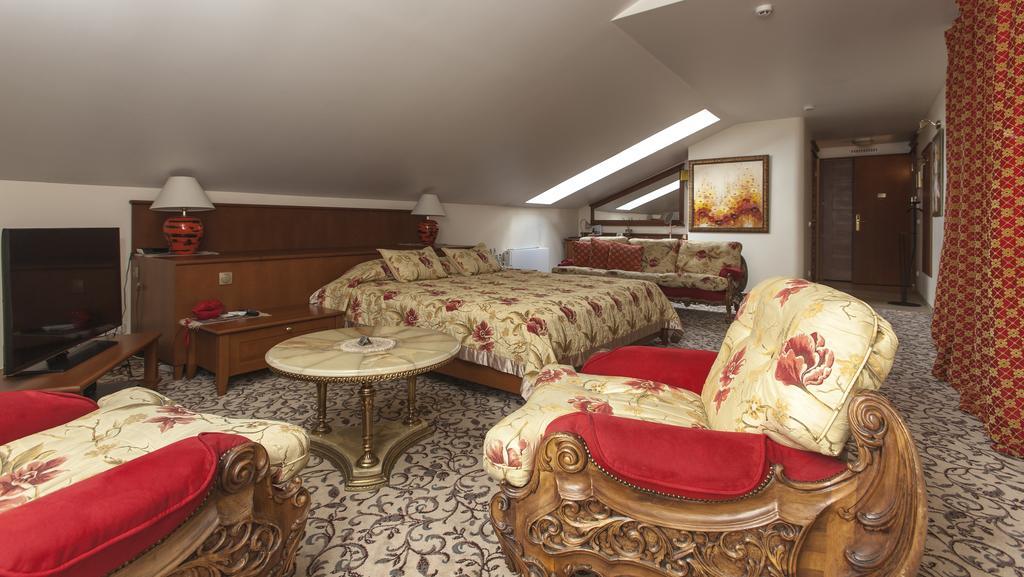 Pazaislis Park Hotel Kaunas Extérieur photo