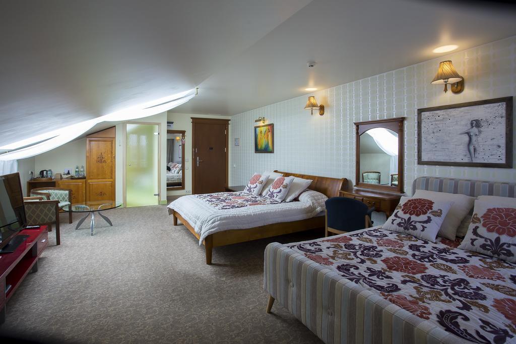 Pazaislis Park Hotel Kaunas Extérieur photo